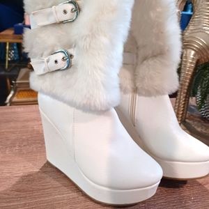 White winter platform wedge boots 8.5